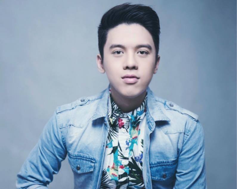 TimPavino's tweet photo. 🎬
Photographer | @RaymondCauilan
Grooming | @MikoDacanay
Stylist | @JennySibulo http://t.co/lQsLcN8CSR
