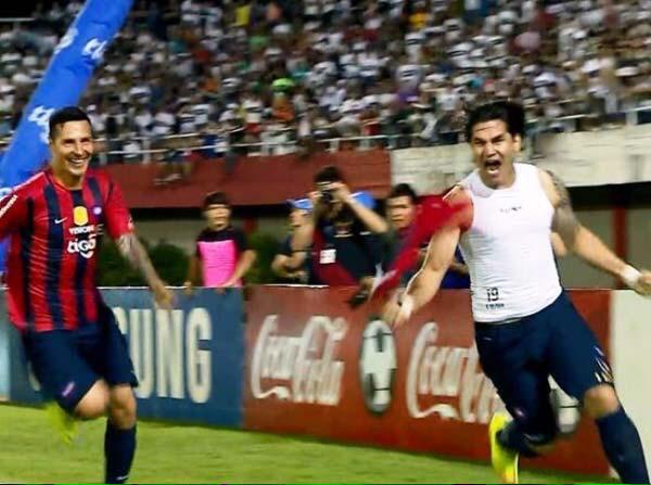 GuilleBeltran18's tweet photo. Feliz por el gol y el triunfo!! Para todo el pueblo cerrista va dedicado el gol!! Vamos ciclón!! http://t.co/PcMmea1zDT