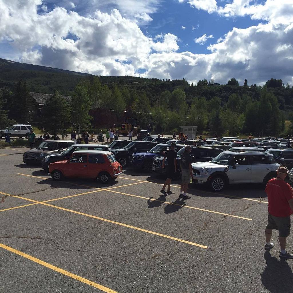 MINIzillaTX's tweet photo. Group Photo Shoot - #MINIsInTheMountains2015 #MITM2015 #MINI #MINI5280 #MetroplexMINI http://t.co/n8lfLhlrCn http://t.co/1QugrQ8RvU
