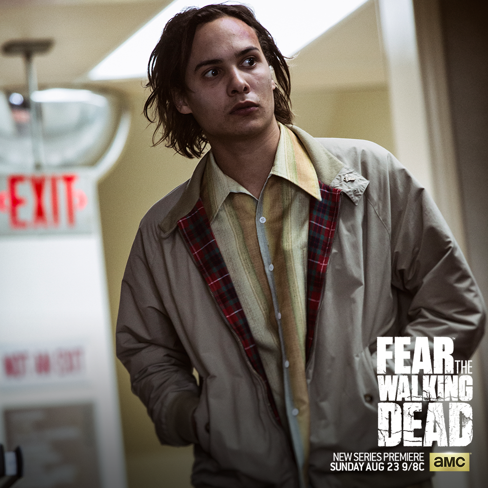 WalkingDead_AMC's tweet photo. What’s lurking around the corner? The @FearTWD premiere on Sunday, August 23. http://t.co/HWT5d4FEqp