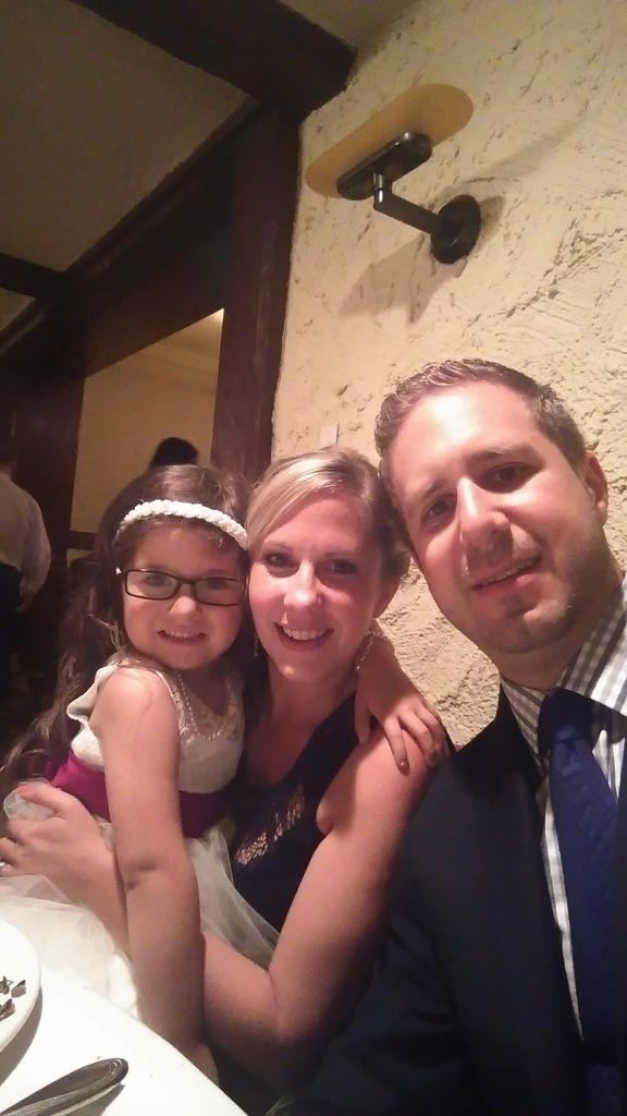 d_cezzy's tweet image. #jonandjustine2015