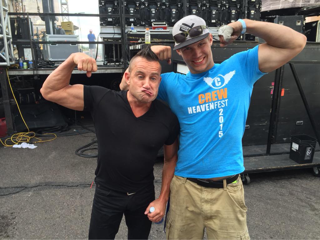 Duncan Phillips on Twitter: "Haha!! 💪🏻 RT @heavenfest: @DuncanPhillips  #flexing #Heavenfest http://t.co/OKAW2uYGhJ" / Twitter