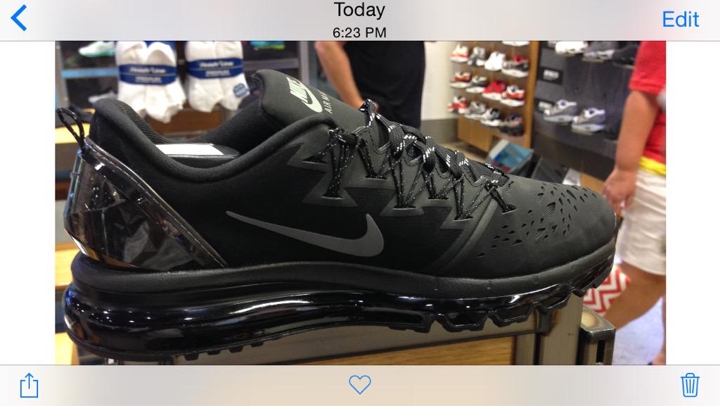 _E_Z_1's tweet photo. Just picked these jewels up http://t.co/moehrYlpME