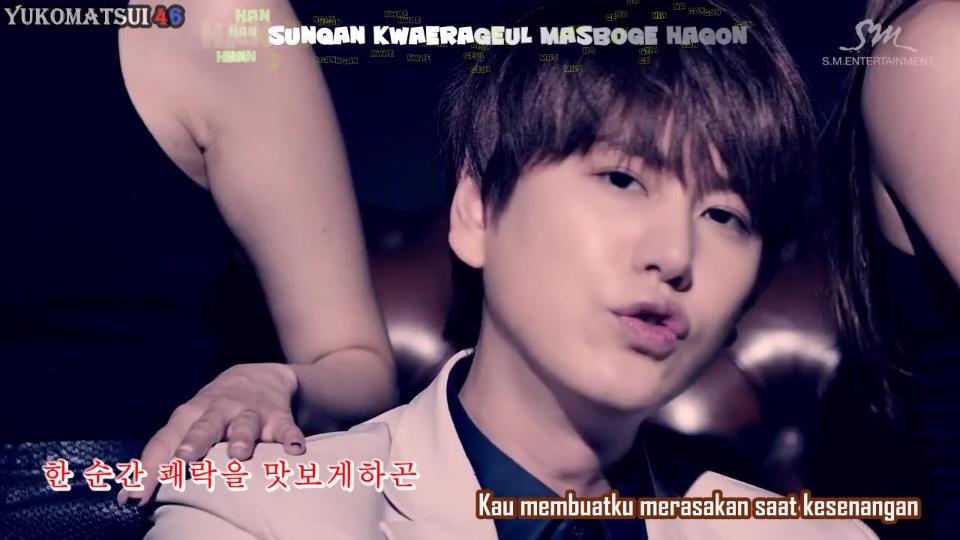 hafidh901's tweet photo. @shfly3424 @siwon407  yoshha finished Devil Mv subtitle Indonesian and Kara effect
すごい good mv so manly :v http://t.co/oII7fz89U7