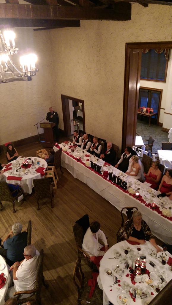 d_cezzy's tweet image. #jonandjustine2015  Big Poppi on the mic !