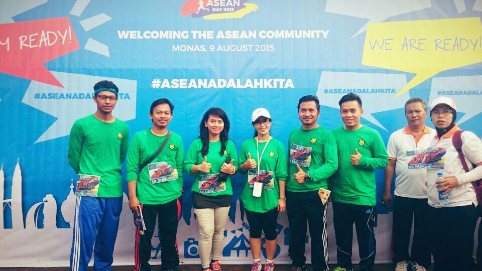 agusoland's tweet photo. #ASEANADALAHKITA #MONAS http://t.co/QdhojwoQwr