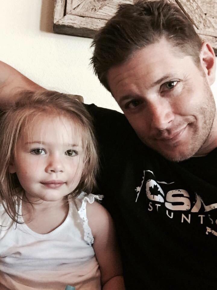 emmawinchester_'s tweet photo. I have no words to describe how beautiful this kid is. She's so 😍 #JJAckles #princessJJ #SPNFamily http://t.co/NVWoboP5SS