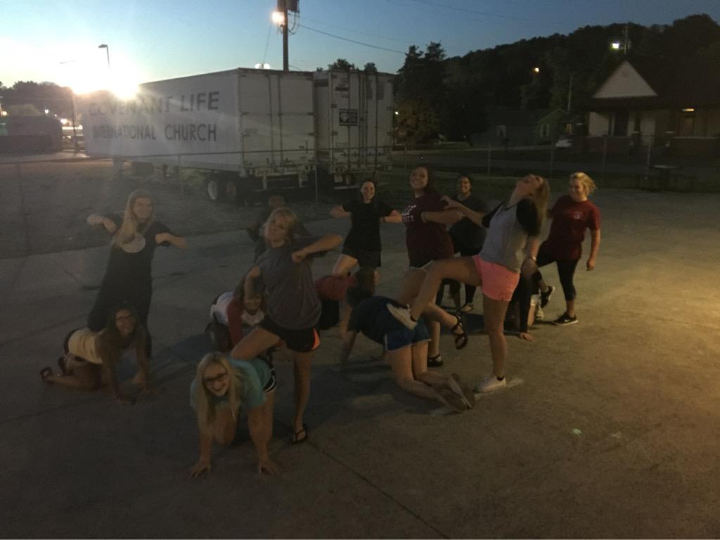 kbaird_13's tweet photo. Had so much fun last night. @DeeEazzy #CLYouth http://t.co/TQAn9d646C