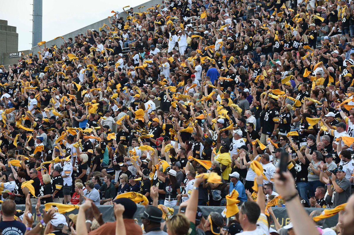 #SteelersNation has invaded the <a href="/ProFootballHOF/">Pro Football Hall of Fame</a>!

WATCH: stele.rs/3hy8i