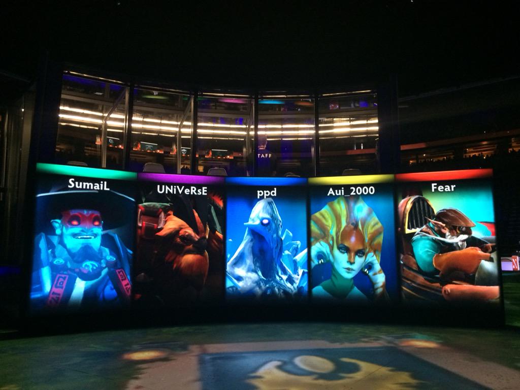 DOTA2's tweet photo. Game 4 draft, Main Event, EG vs CDEC #TI5 http://t.co/kcRRzhMtyM