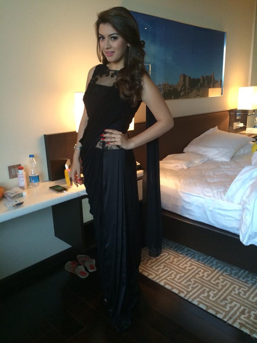 Happy Birthday HANSIKA MOTWANI.. 