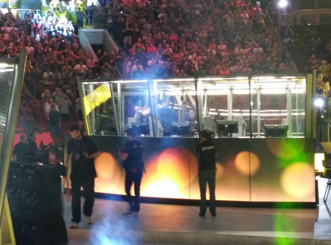 DotaProHub's tweet image. The winning moment for the #Dota2 #TI5 champions, @EvilGeniuses! GG.