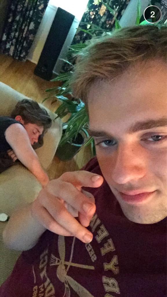 HypedAbe's tweet image. This makes me so happy that I can&apos;t even explain 💖 #WECHOOSESDK