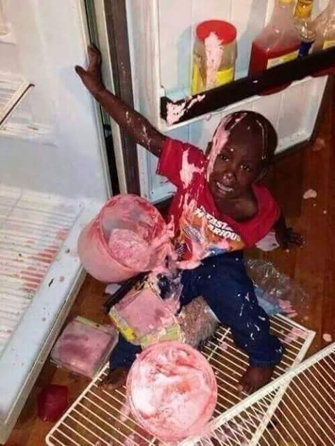 ZoeO69's tweet photo. #24hconManu yo cuando quiero comer helado. http://t.co/TypiVe9M6o