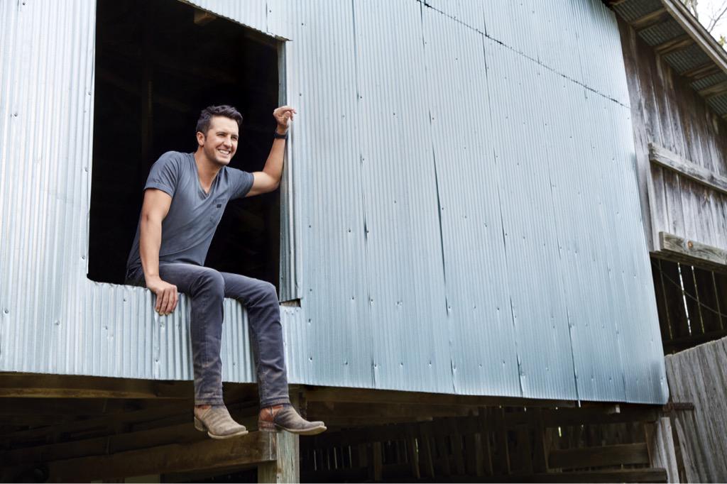 Country_Words's tweet photo. #LukeBryan http://t.co/YVjffCH6kl