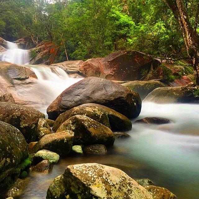 CairnsGBR's tweet photo. Josephine falls, what can we say, ken'awesome! With pools to chose from &amp; a nutural waterslide, it's a local fav. P… http://t.co/36SqTuXZ2J