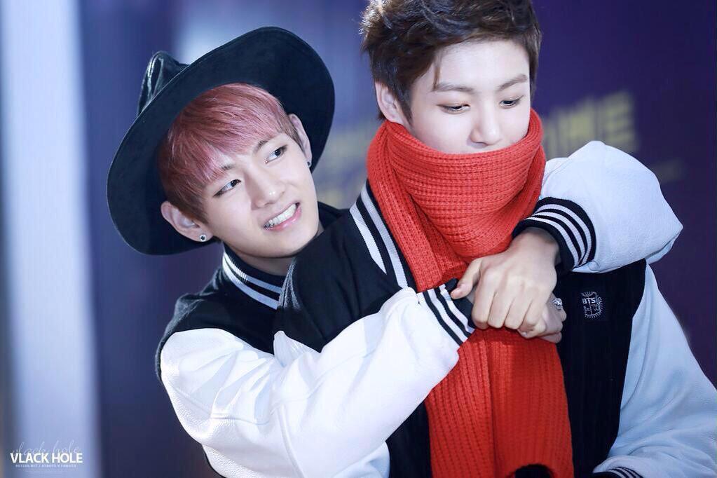 smilingbts's tweet photo. taekook spam 🌟 http://t.co/2wcCpkKxJx