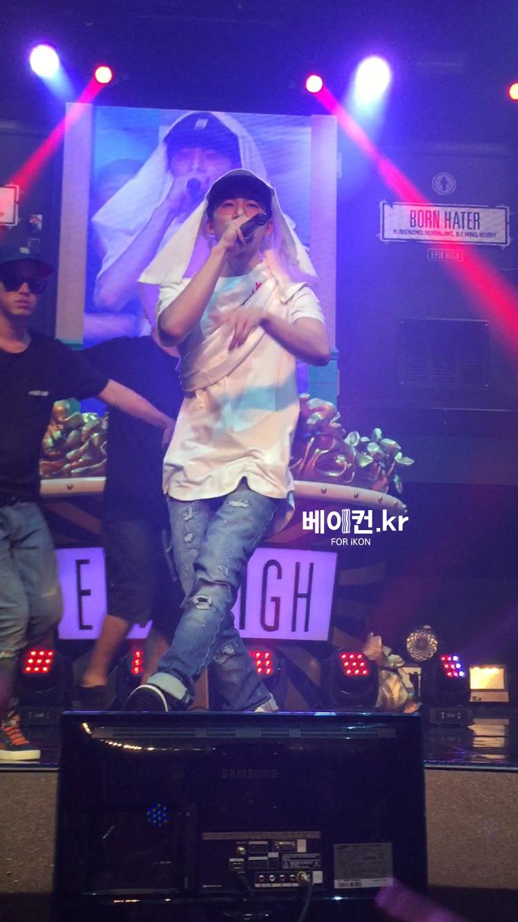 CL81HcCVEAAXL8w.jpg:orig