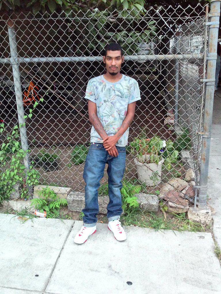 eyesstaychink's tweet photo. #BenjiChasing 💰🏃 http://t.co/ZG0OQb3AE9