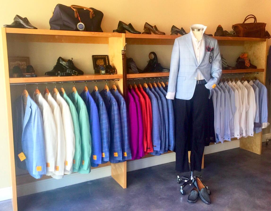 DelrayBeachLife's tweet photo. @swatchesrags sells some amazing classic and dapper men’s clothing, shoes and accessories. #delraybeach #mensclothing http://t.co/CrTXMkgV0C
