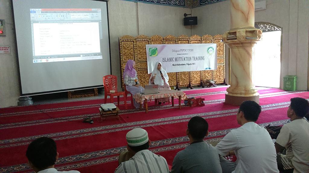 diligentunsri's tweet photo. Tanya jawab bersama drg. Bertha Aulia pada acara Islamic Motivation Training http://t.co/jXLfIvMguL
