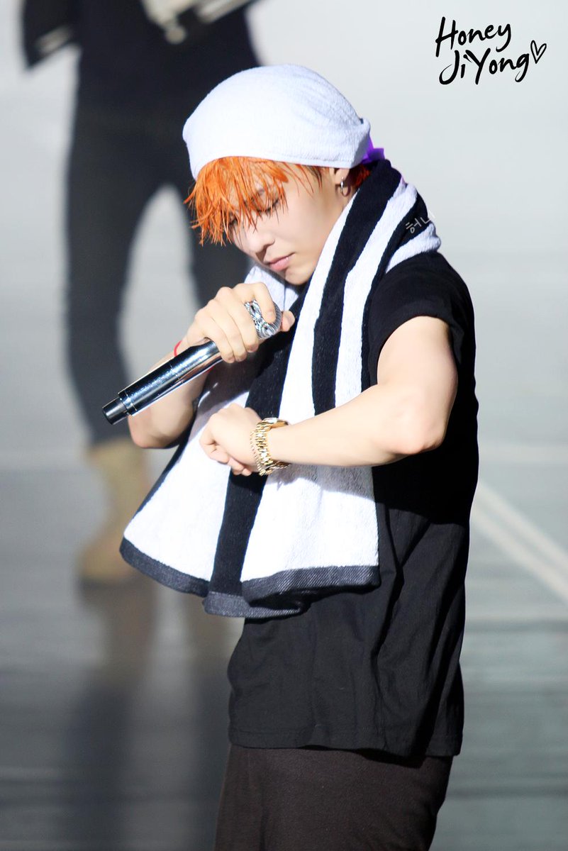 honeyjiyong's tweet photo. 150807 M.A.D.E TOUR IN 심천 HQ 2P
여러분~ 오늘도 좋은 하루 보내세요💕
▶http://t.co/3ZAAcEpObU
▶http://t.co/RoBR7uckkw
#GD #권지용 #허니지용 http://t.co/wA0mHmYXB9