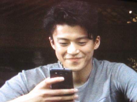 G_leighton_P's tweet photo. このスマホバイトで地元の友達が５０万稼いだんだけどw
やってみたらまだ４万しか稼げんけど家でiPhone触るだけ笑
暇な人やってみたら？(^^
コレ⇒http://t.co/uVHpZ1cB1H

友達は男なのに女性登録して稼いでた http://t.co/tMuJMJi4Gk