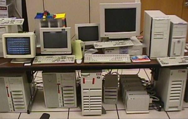 ValaAfshar's tweet photo. In 1998, Google’s monthly data center bill was just $8,850. https://t.co/1tRTqkGiYh http://t.co/hsF5clrHdG