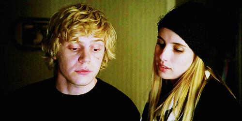 Twisting under schizophrenia Falling deep into dementia 😍