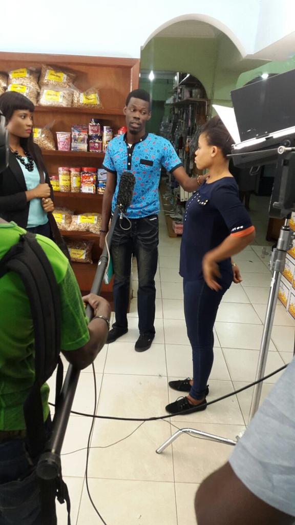 mikelynetim's tweet photo. On set AMOF's baker's daughter with @theresaedem http://t.co/YlMsMRCOkw