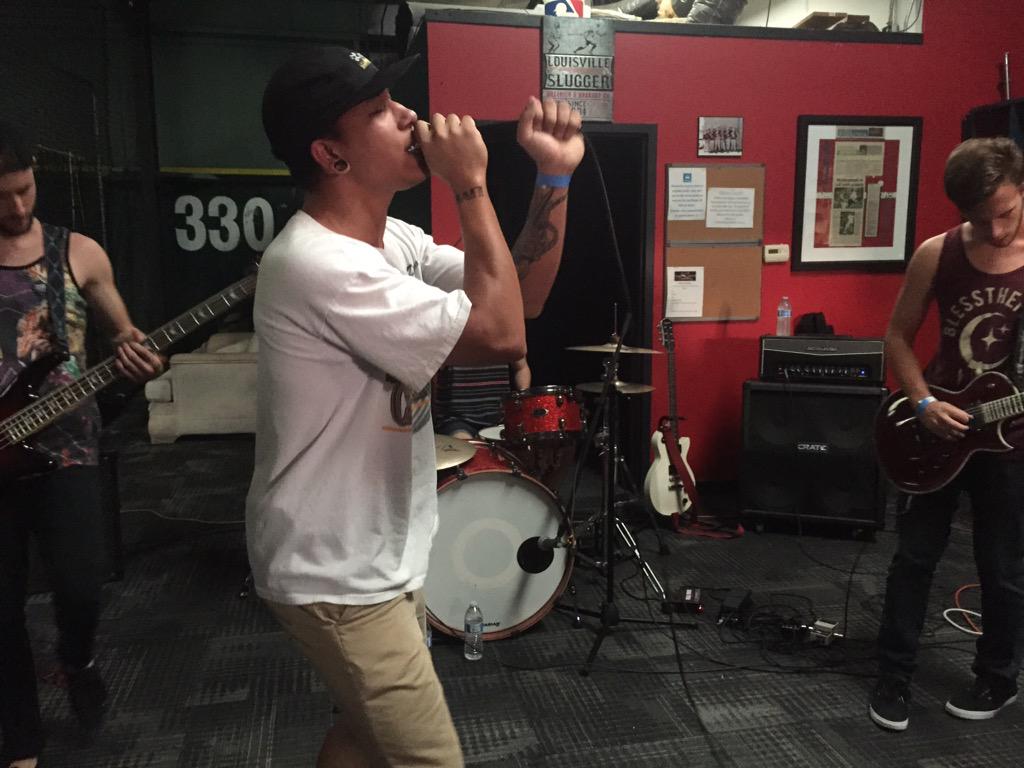 99cChickenstrip's tweet image. Chasing dreams @TurnBackTimeCa