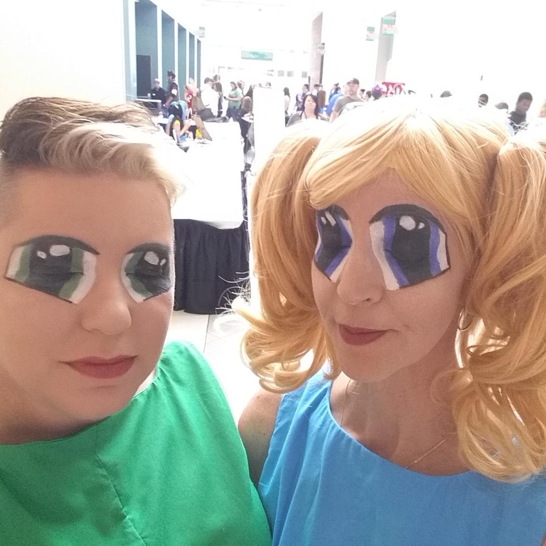 MindyInProgress's tweet photo. #fandomfest #fandomfest2015 http://t.co/7FhTALufiv