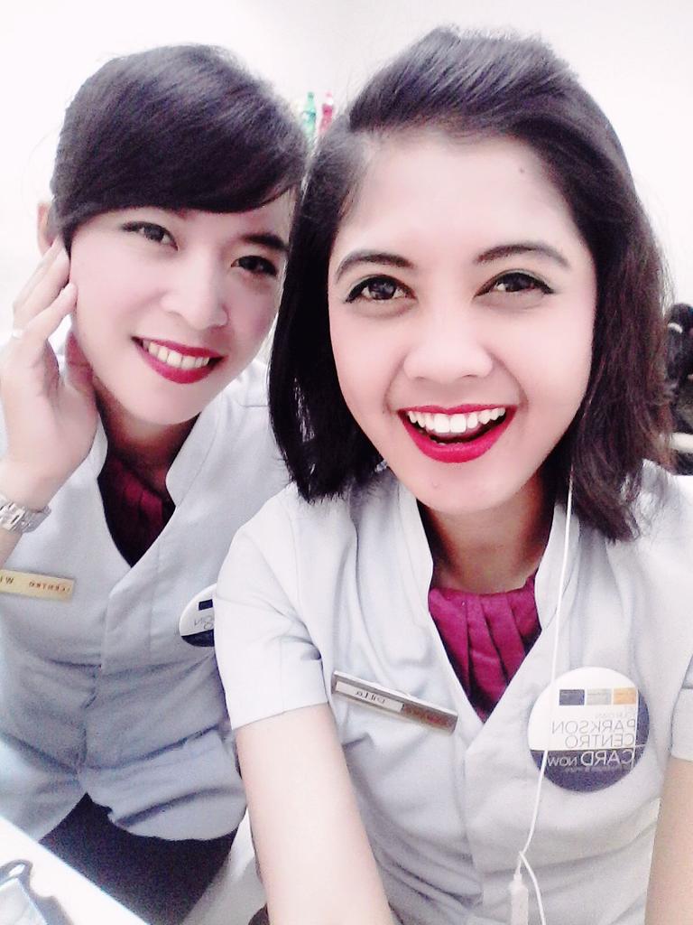 Dila_YH's tweet photo. Iseng nihh 😀 http://t.co/3QIrOChIpo