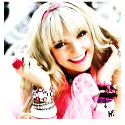 Happy birthday rydel lynch!!! <3 