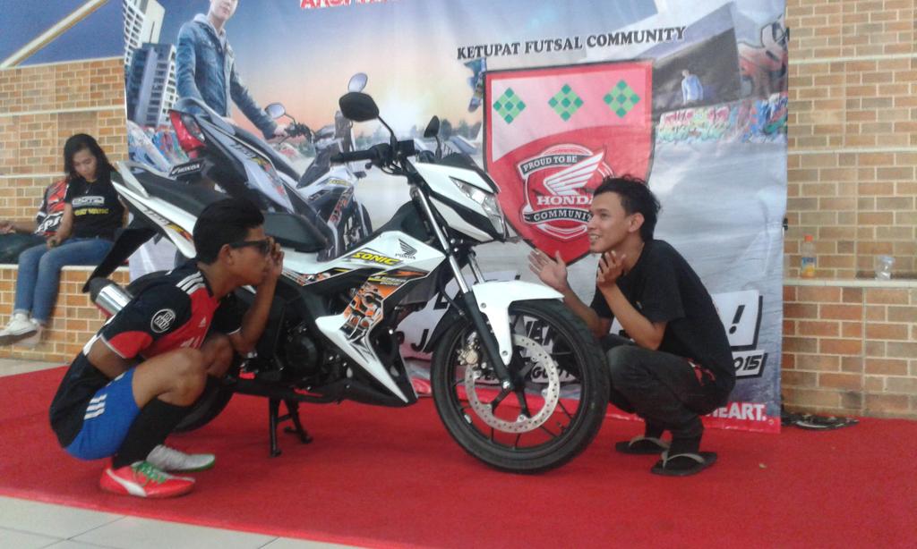 Fay BeATkers Banten tweet media