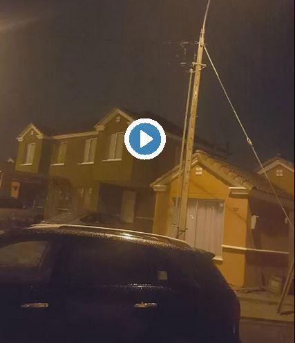 24HorasTVN's tweet image. Usuarios publican videos de las fuertes lluvias en Concepción y Antofagasta → bit.ly/1hpExxo #LLUVIATVN