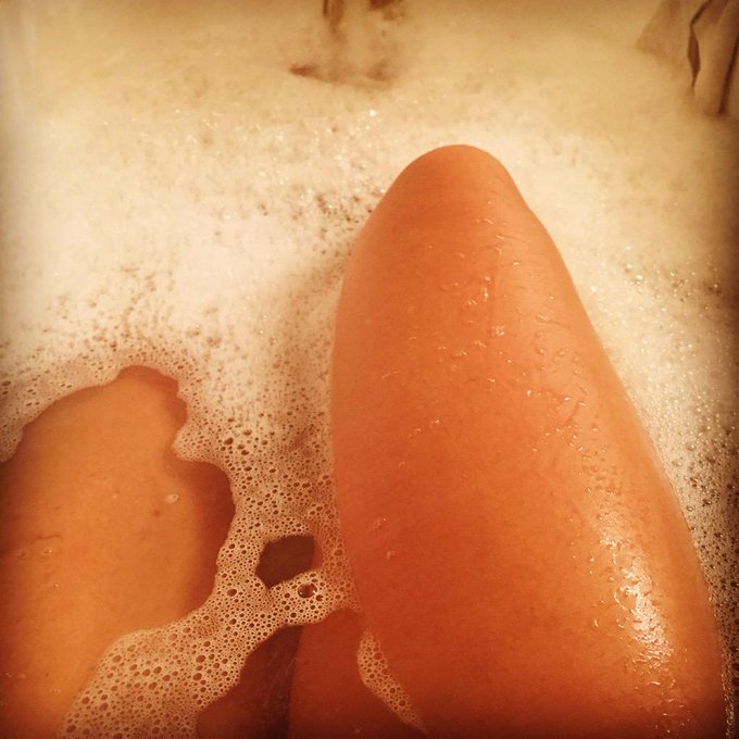 NycholeNyree’s pics and videos