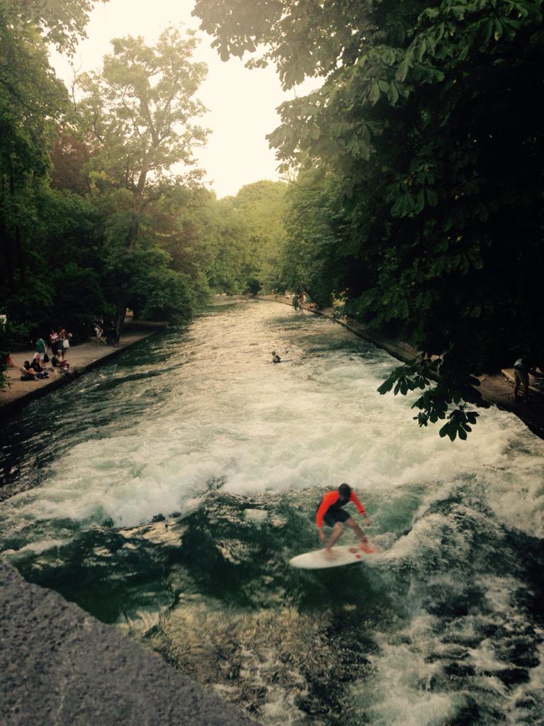 ShairaSMohan's tweet photo. #Munich 's own Surfers Paradise. @NatGeoTravel #thelocalgermany @filmtrail @HuffPostTravel @worldtraveIs http://t.co/tuSqoXHVX3