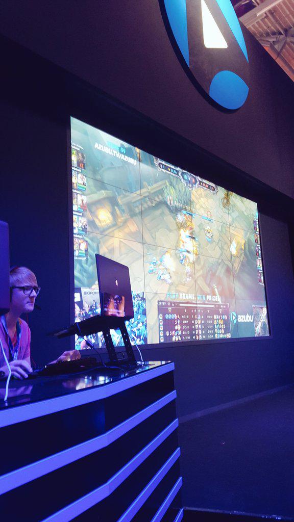 ExotechLuca's tweet image. Special Thanks to @AzubuTV for that Corki game where I picked a Quadra Kill #Azubu