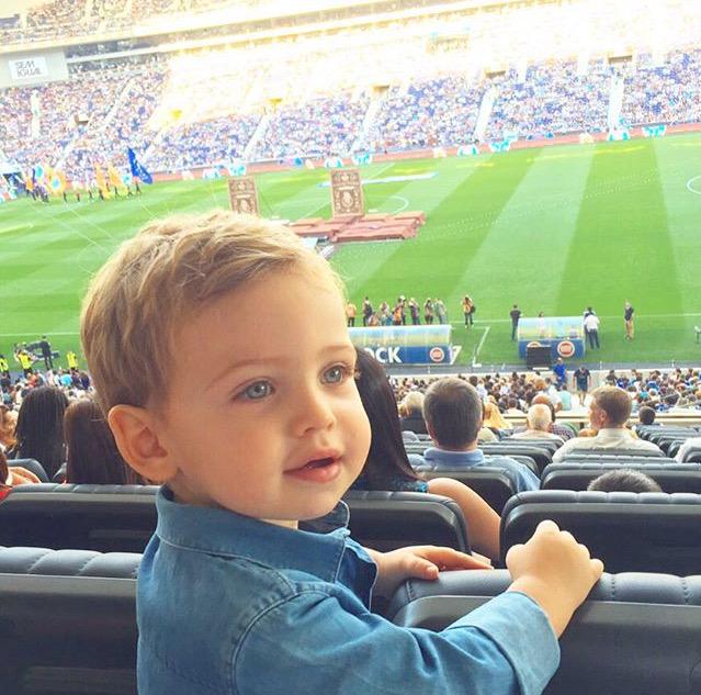 Alba_0194's tweet photo. El hijo de Casillas promete 😍 http://t.co/GuWyLTfUE8
