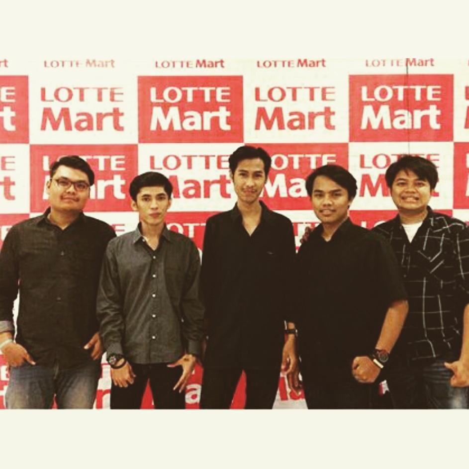 "Lotemart" #Jingga #band #musik #bekasi #acoustic