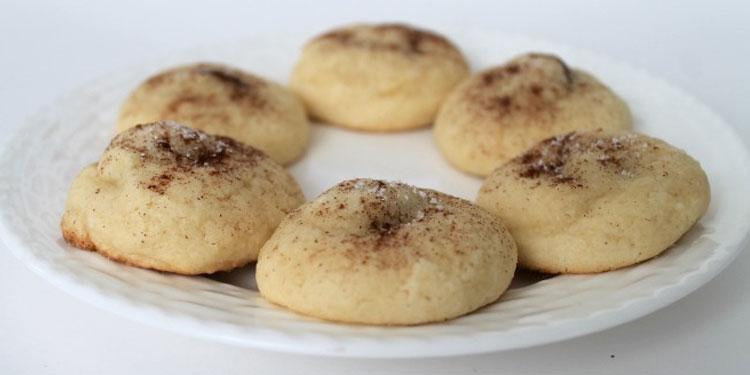 StacieinAtlanta's tweet photo. Post from the Past: Febreze Fall Scents & Rolo Snickerdoodle Recipe #FebrezeFall http://t.co/0uUnK7fSnb http://t.co/z3zdhsljXh