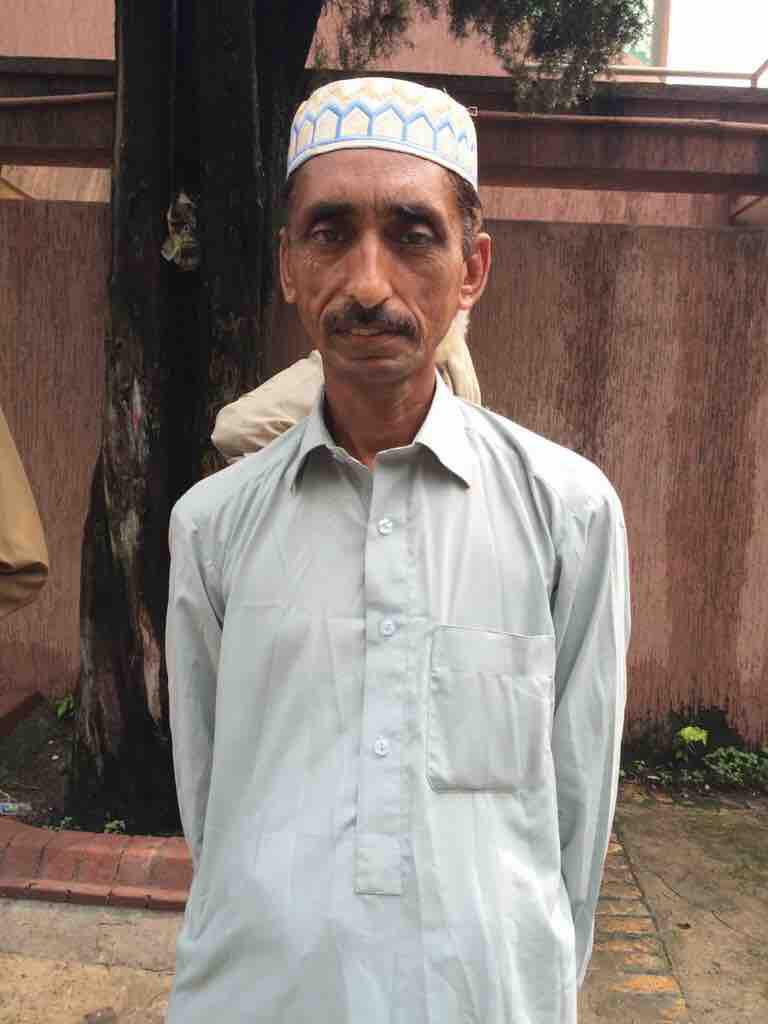 javerriaawan's tweet photo. "My name is Bilal. I have been working for four months". He was little shy in front of camera. #puanytc http://t.co/9VSVjHPCQ6