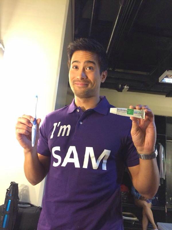 Milby_Mob's tweet photo. "@Edenh_04: Sam Milby holding his Tooth brush and Toothpaste from #systemaph Tooth and Gum Care. http://t.co/RPPLmIbVHi"