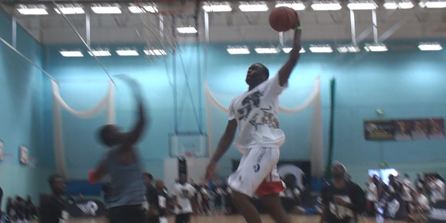 Hoopsfix's tweet photo. NEW VIDEO: Taiwo Ogunneye Posterizes Defender Before Going Glass to Kenny at @MMadnessuk! http://t.co/T2zRm1iv0Q http://t.co/EGK7EU9Ihk
