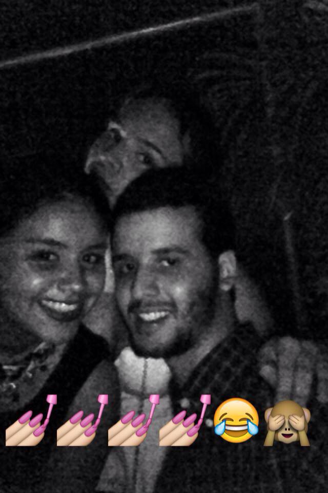 alfredo1994's tweet photo. FORZAAAAAA🍹🍸🎉 
#🍔🍟🍕 #💅💁💗 #❤️💲🎉 #DESTRUIDOS #Bendecidos&amp;Afortunados #💅💅💅 http://t.co/XFNfH4UrRA