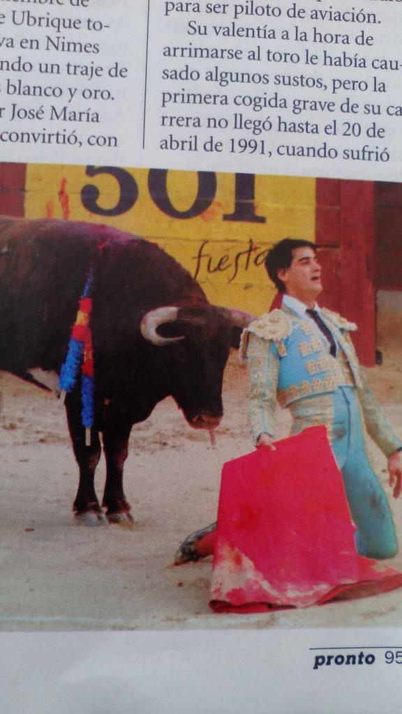 SuarezAlema's tweet photo. #JesulínDeUbrique #FiguraDelToreo #España http://t.co/c4fz7GsxvD