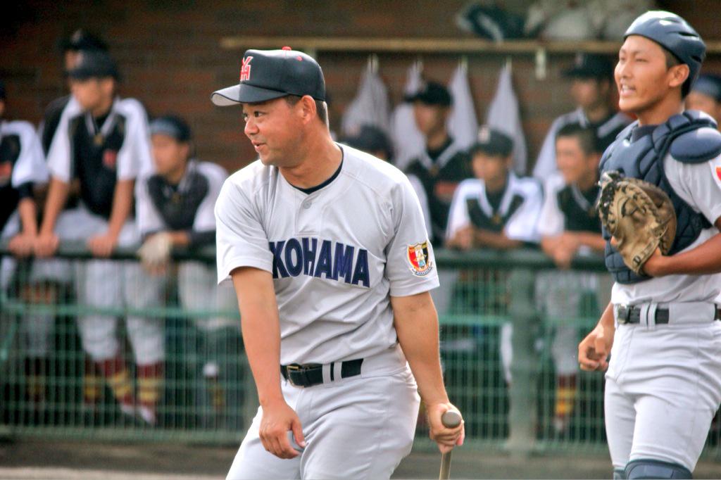 だばし 15 8 9 練習試合 桜美林大学g Vs桜美林高校 平田 徹 監督 中学野球部 横浜高校 国際武道大学 おそらく神奈川で1番キャッチャーフライを高く上げる監督さんです 今後も要注目です Kokoyakyu 横浜高校 Http T Co 4mctnzoabs Twitter