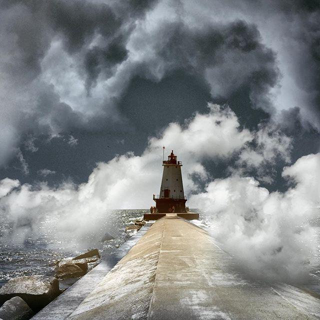 PhotoleapApp's tweet photo. Check out this week's #InstaPicks below! Click http://t.co/9ieRFXO9Rq to view all our fave photos on Instagram. http://t.co/D0A1xJJTXA