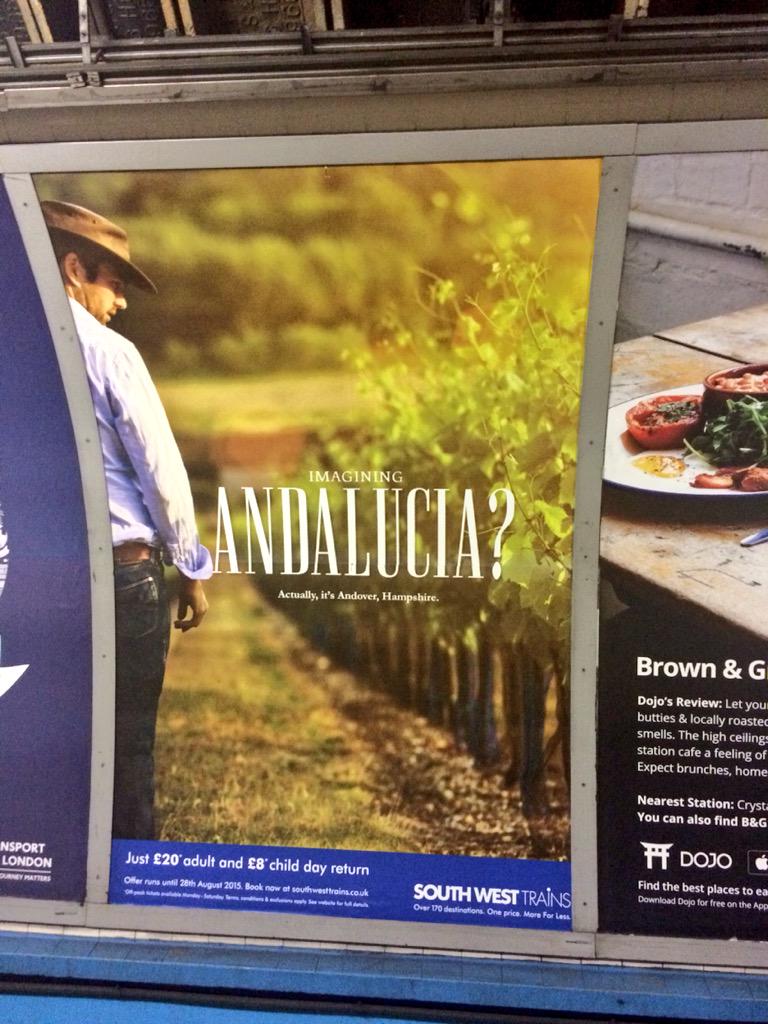 Me llena de orgullo que una ciudad del sur de Inglaterra use foto en donde parece #Andalucía como reclamo turístico 😏